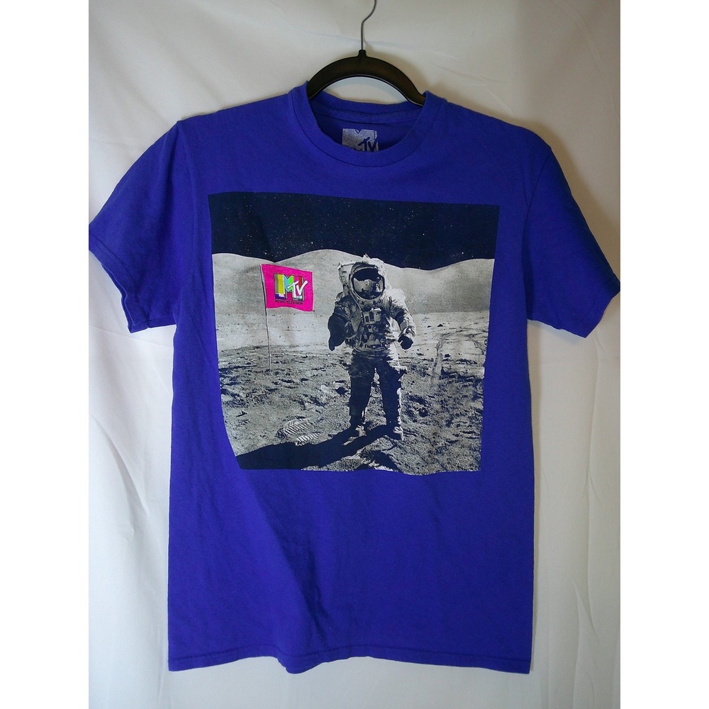 MTV Mens Purple Moon Landing Astronaut Graphic T-Shirt Small Cotton Retro 2020